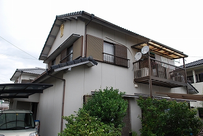 屋根瓦の塗替え