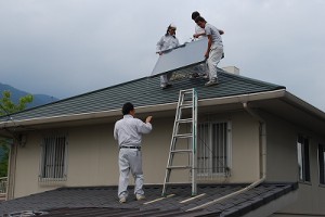 太陽熱温水器とエアコン取り付け：８月７日