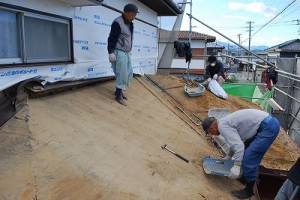 屋根瓦の葺き替え