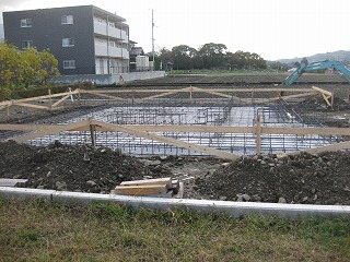 新築基礎工事