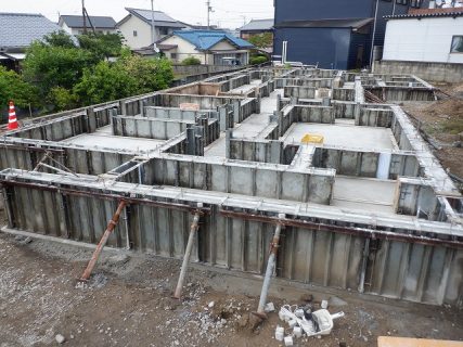 新築住宅の基礎工事